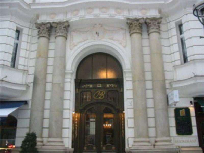Hotel Pension Savoy Near Kurfuerstendamm Берлин Екстериор снимка